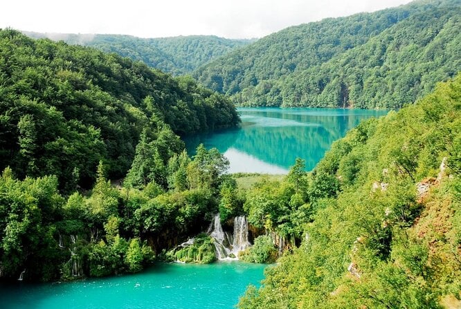 Plitvice Lakes 4h Tour With Panoramic Boat Ride